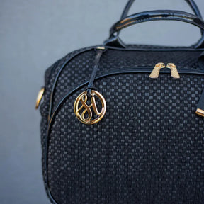 Bolsa da Mamãe - Palha Preta com Detalhes em Couro Verniz